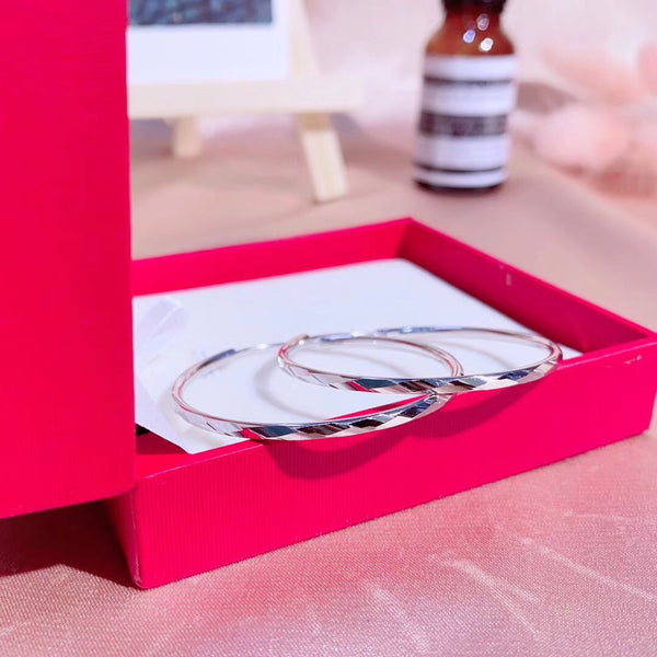 Diamond Cut Surface Sterling Silver Hoop Earring