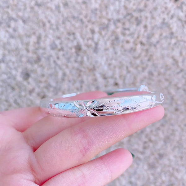 Four Leaf Clover Pattern Adjustable Size Sterling Silver Bangle Bracelet