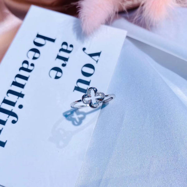 Sterling Silver Hollowed Four-Leaf Flower Ring